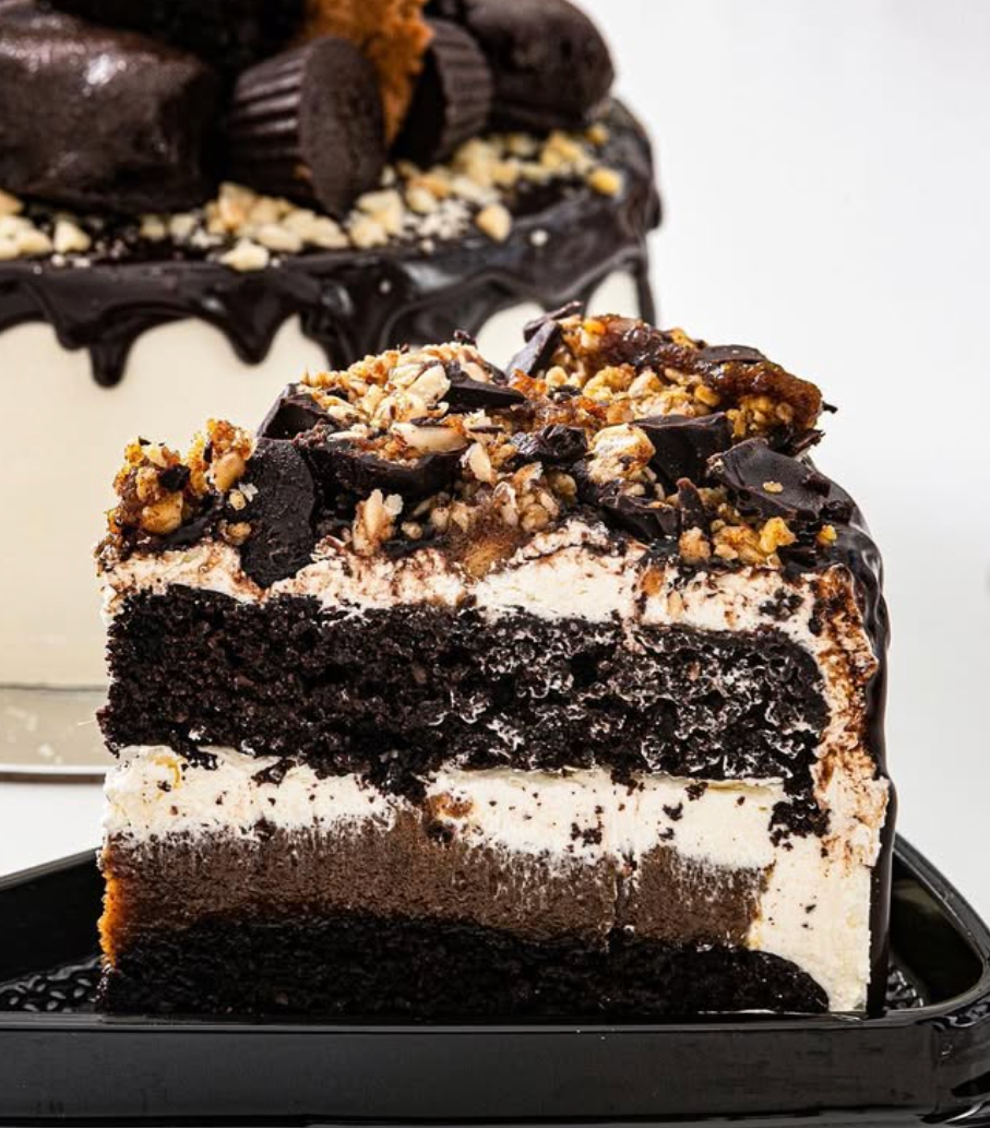 Vegan Snickers Cake